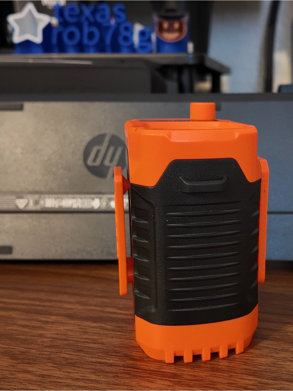 Portable Rechargeable Fan and Power Bank - Picture 5 of 15